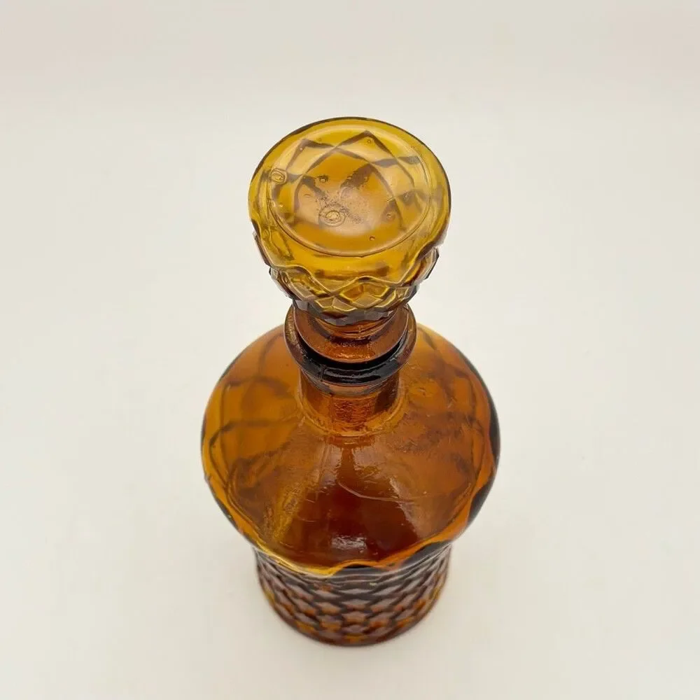 Vintage Mid-Century Amber Pressed Glass Decanter with Stopper – Made in Taiwan